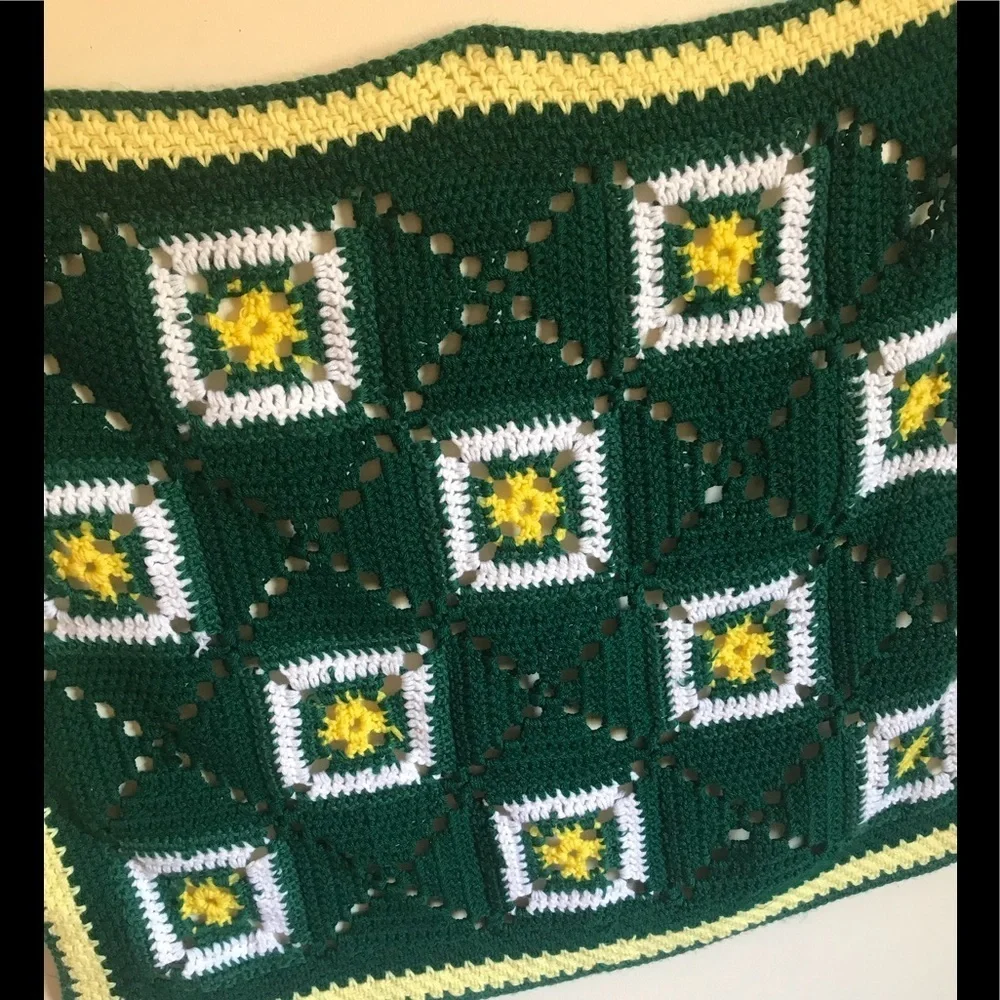 Rare Vintage 1970’s Handmade Crochet Blanket